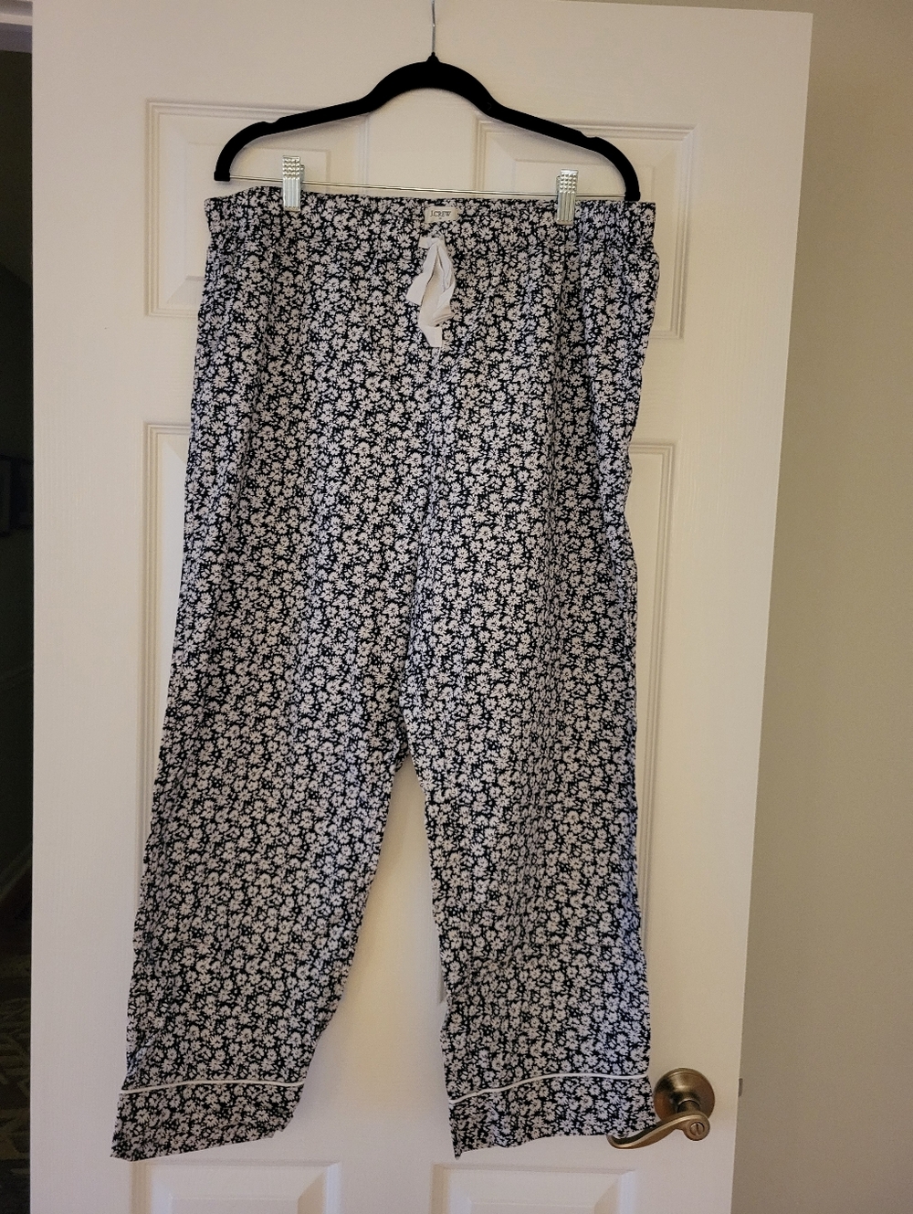 J Crew Women's Size XL Navy Blue & White Floral Pajama Pants